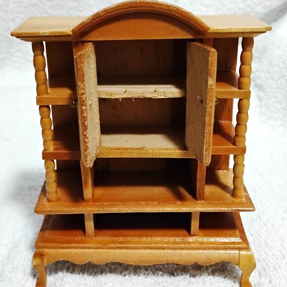 Miniature Wooden Hutch Dollhouse Cabinet Dining Furniture Scale 1:12 Style 2 - Picture 2 of 11